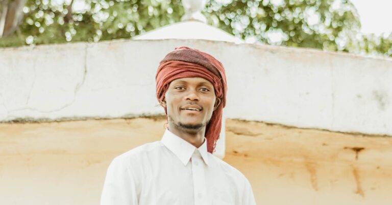 Illustration de Robert Badinter : Panthéonisation symbolique et héritage impérissable Robert-Badinter-robe