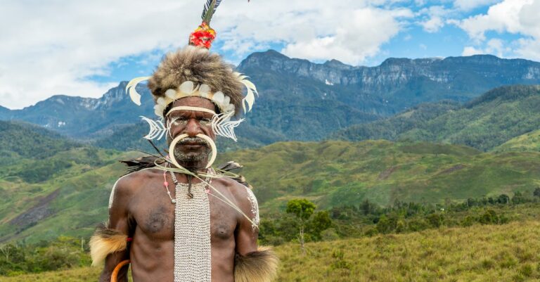 Illustration de Wole Soyinka : visa US annulé suite aux critiques de Trump Wole-Soyinka-portrait