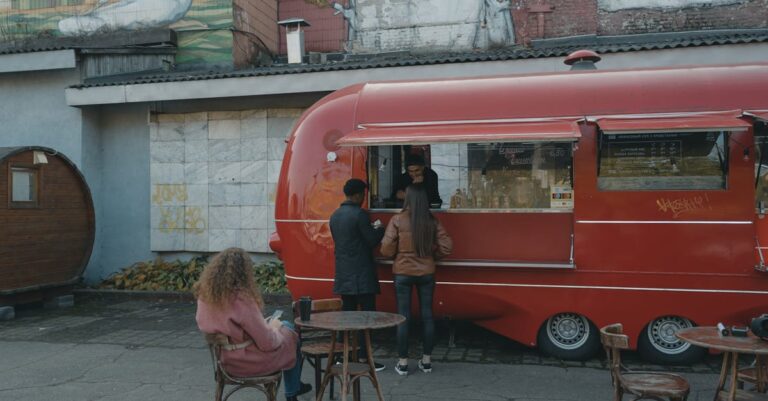 Illustration de Syrie : le rapprochement stratégique entre Damas et Moscou ahmed-al-charaa-vladimir-poutine-meeting