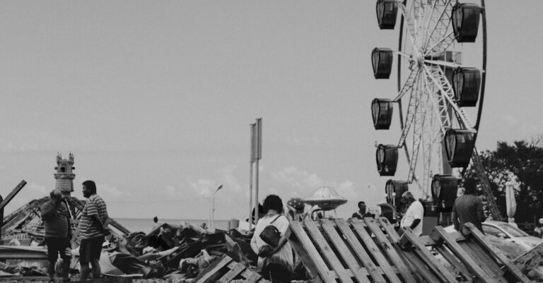 Illustration de Ouragan Melissa : la Jamaïque face à la "tempête du siècle" hurricane-melissa-destruction