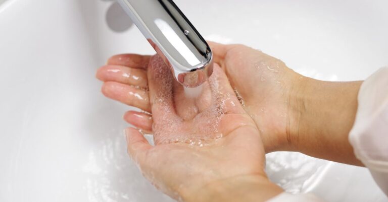 Illustration de Légionellose: cas groupés et décès en Haute-Saône et Savoie legionellosis-bacteria-water-1