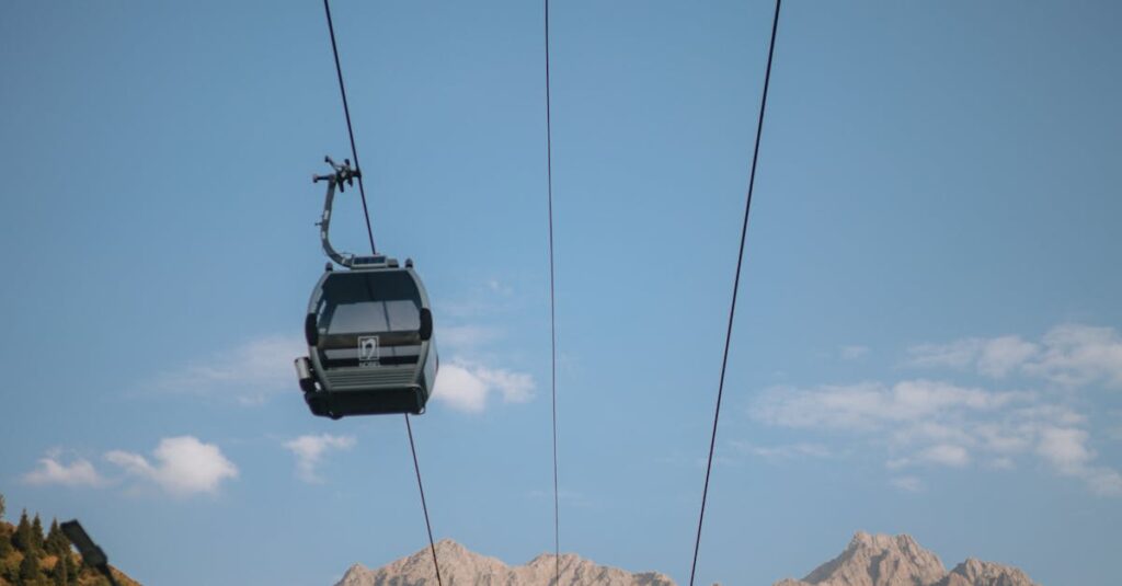 Illustration de Retraites : le coût politique et financier d'une suspension pension-reform-suspension