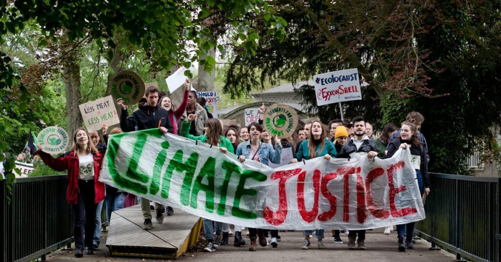 Illustration de Jeunesse en colère : nouvelle mobilisation étudiante contre l'austérité students-protest-austerity
