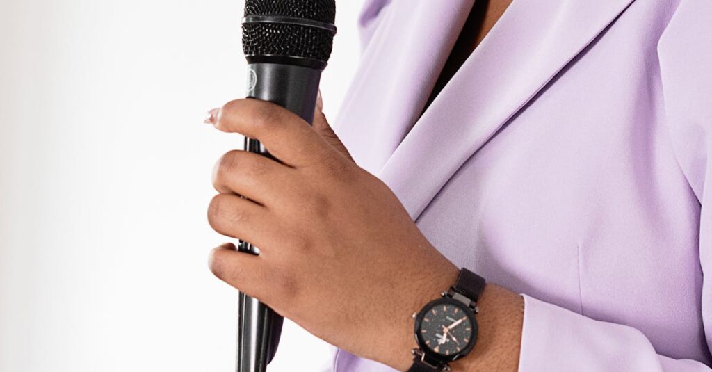 Donald-Trump-podium-speech-5