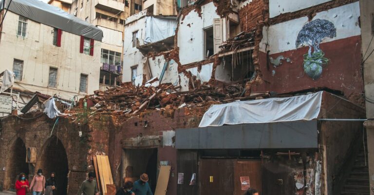 Illustration de Liban : Les institutions sociales étranglées par la crise Lebanon-social-crisis