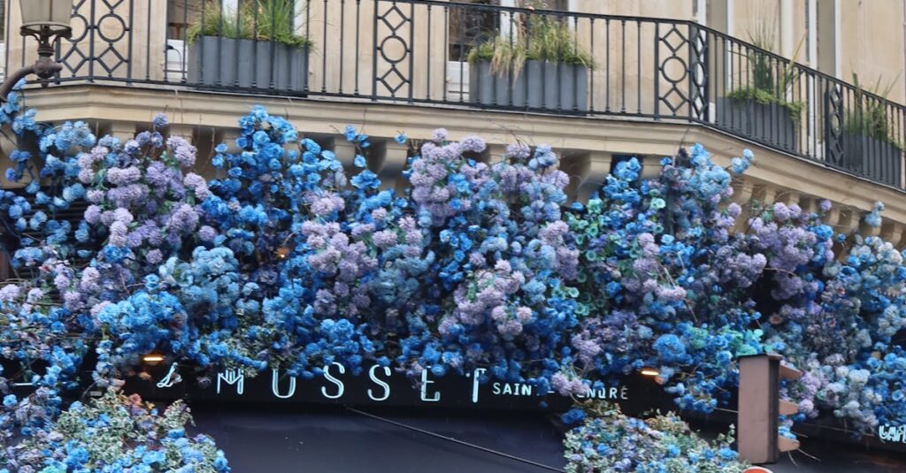 Paris-Boulevard-Saint-Michel-street