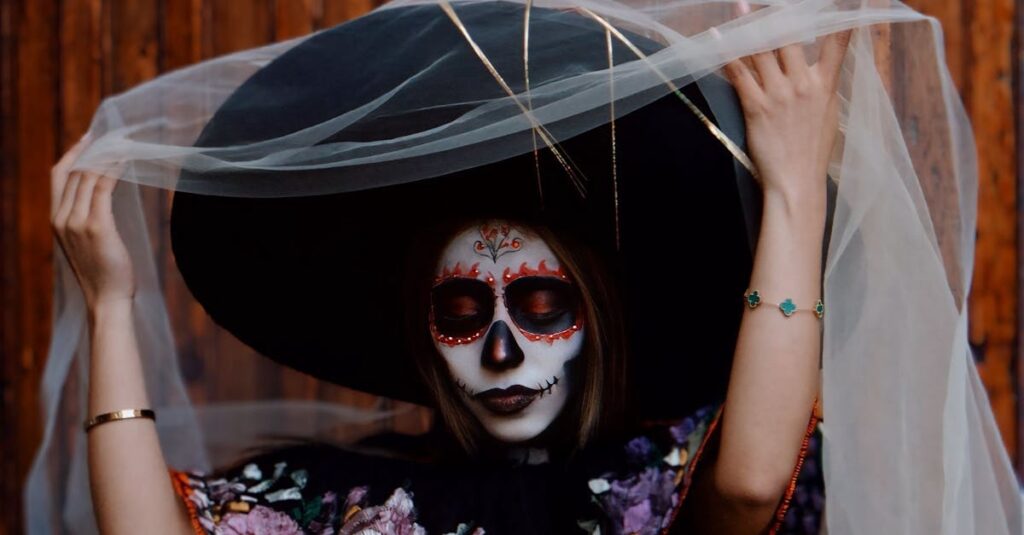 Illustration de LDC : Le PSG s'impose 5-3 face à Tottenham, Vitinha en héros Vitinha-celebrates-hat-trick