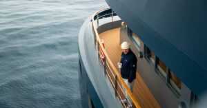 luxury-yacht-and-cryptos