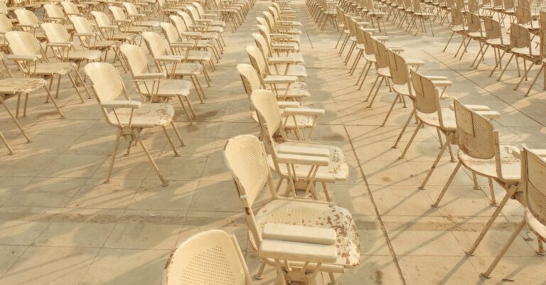 poutine-kirghizstan-conference