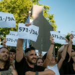 solidarity-investment-hands