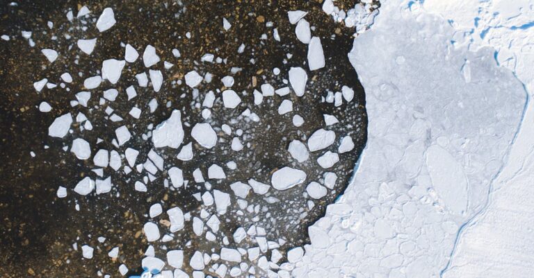 Illustration de L'UE gèle indéfiniment les avoirs russes, contournant Orban EU-frozen-Russian-assets