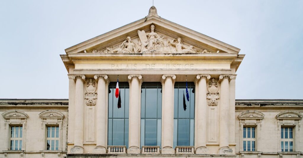 Illustration de Dopage russe : Papa Massata Diack face à un nouveau procès Paris-court-of-appeal-building