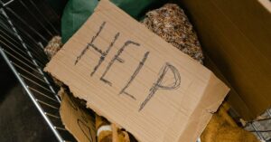 Paris-winter-homeless-aid