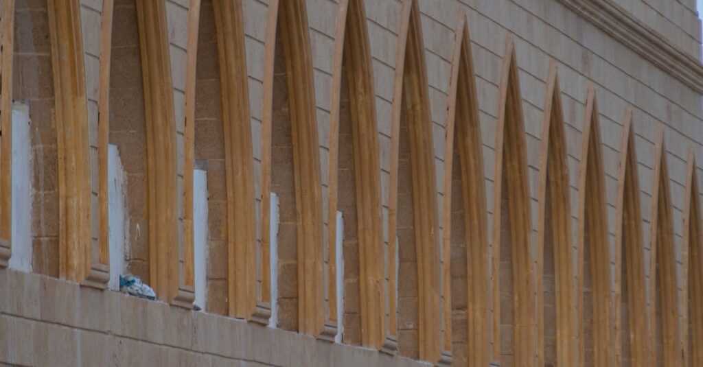 Saint-Martin-courthouse-construction