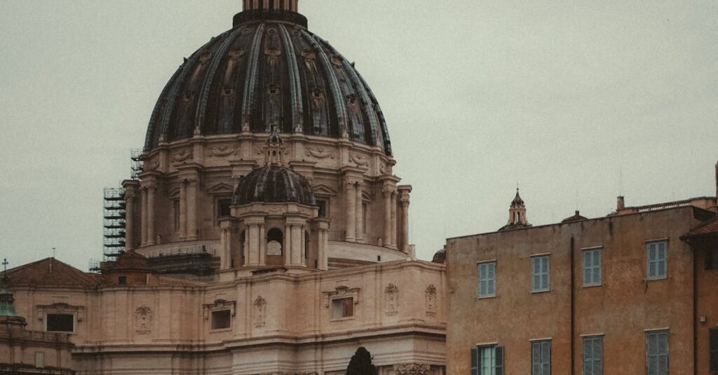 Vatican-building-outside
