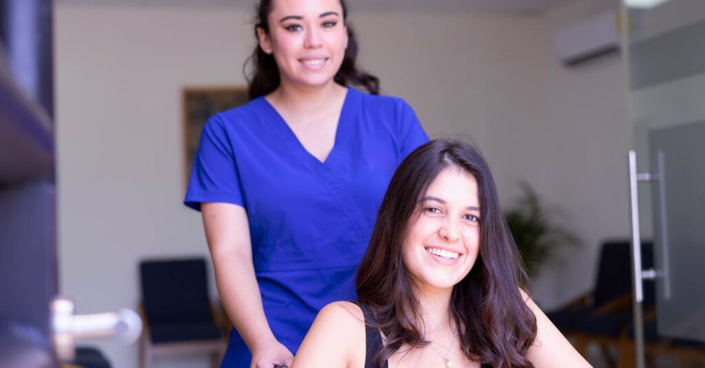 Illustration de Autonomie retrouvée : le fauteuil roulant électrique, un espoir electric-wheelchair-patient