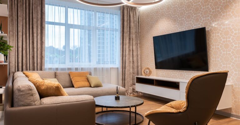 Illustration de CNews : RSF réitère ses accusations de manque de pluralisme auprès de l'Arcom CNews-studio-television