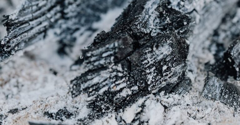 Illustration de Incendie Crans-Montana: Nicolas Féraud reste, malgré les manquements Crans-Montana-bar-fire-aftermath-1