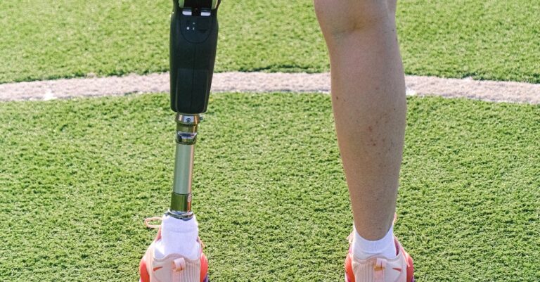 Illustration de Maduro jugé à New York : un dirigeant corrompu mais pas un chef de cartel Nicolas-Maduro-court-appearance