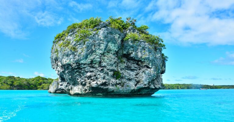 Nouvelle-Caledonie-consultations-politiques