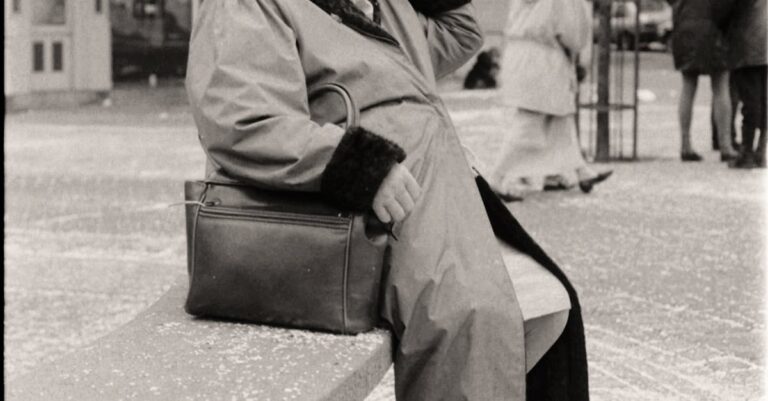 Illustration de La France, d'une cour de récré à une maison de retraite : le choc démographique aging-population-France-1