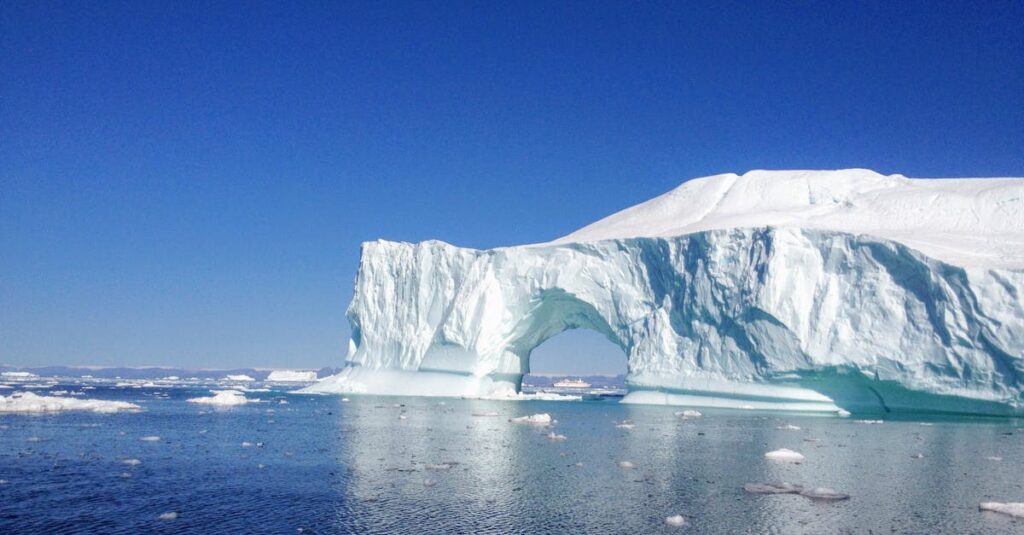 Illustration de Groenland : le Royaume-Uni écartelé entre l'Europe et l'Amérique greenland-ice-sheet