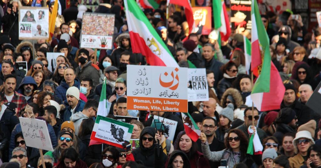 Illustration de Iran : la diaspora réclame le retour du Shah à Washington iranian-diaspora-protest