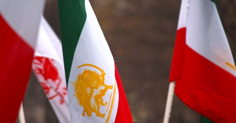 Illustration de Iran : instabilité, menaces et quête d'un objectif commun pour l'OTAN iranian-flag