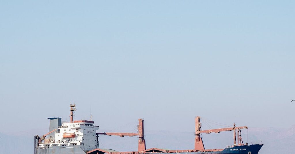 Illustration de Le Pen et Bardella : Deux Candidats Forts du RN en 2027 marine-le-pen-jordan-bardella