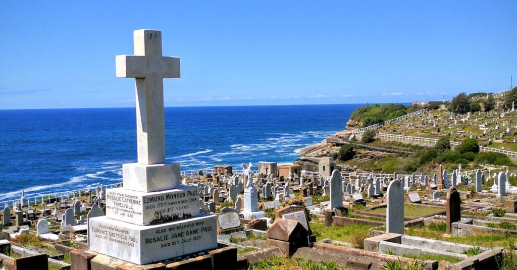 Illustration de Attentat de Sydney : Enquête royale après la tuerie antisémite sydney-bondi-beach-memorial