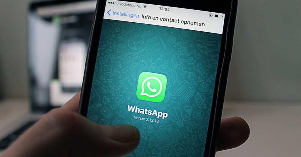whatsapp-antisemitic-messages-students