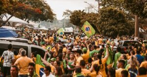 French-National-Assembly-protest