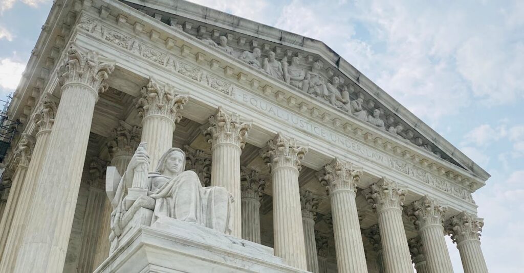 US-supreme-court-building