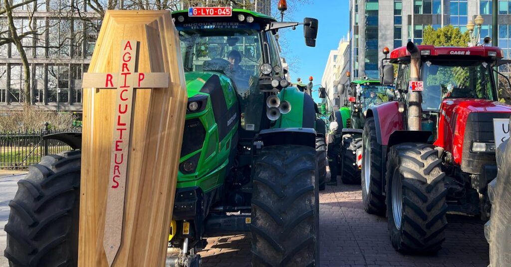 farmer-protest-france-3