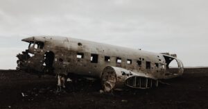 Illustration de Un avion E-3 Sentry américain détruit : coup dur pour le renseignement E-3-Sentry-destroyed