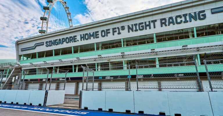 Illustration de F1 : Mercedes, un cavalier seul après Melbourne ? La concurrence est là ! F1-Melbourne-race