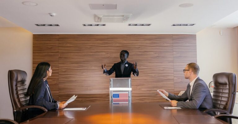 Illustration de 2027 : La droite et le centre réclament une candidature unique French-political-leaders-discussion