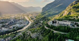 Illustration de Grenoble : la Tech au cœur des enjeux municipaux Grenoble-city-technology