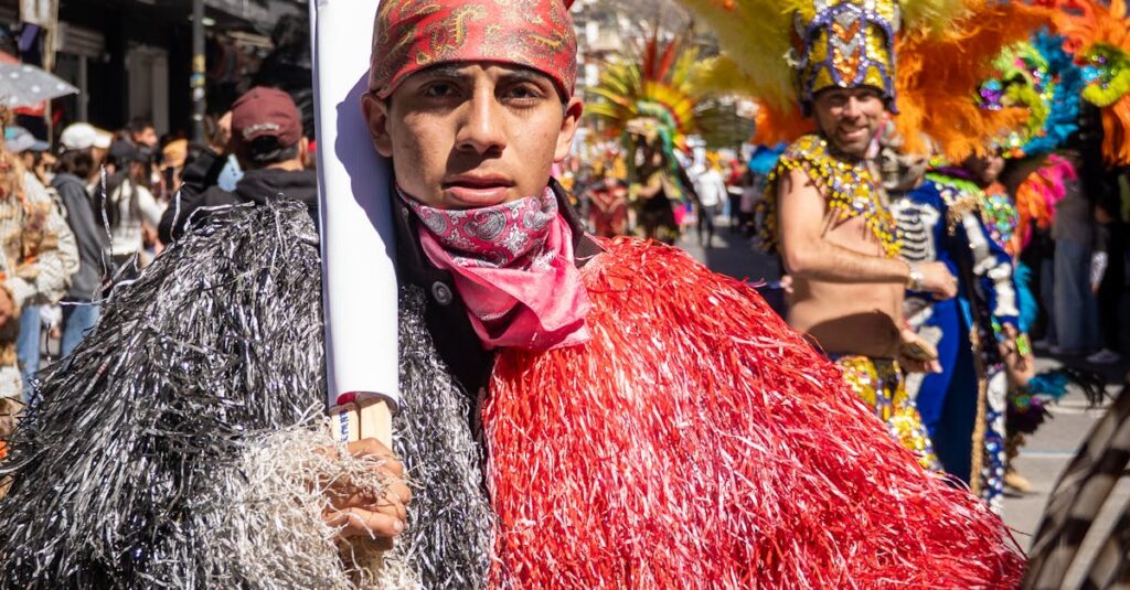 Marseille-carnival-street-crowd