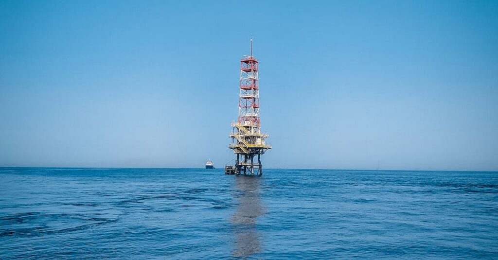 Illustration de Choc énergétique au Moyen-Orient : l'inflation s'intensifie mondialement Middle-East-oil-production