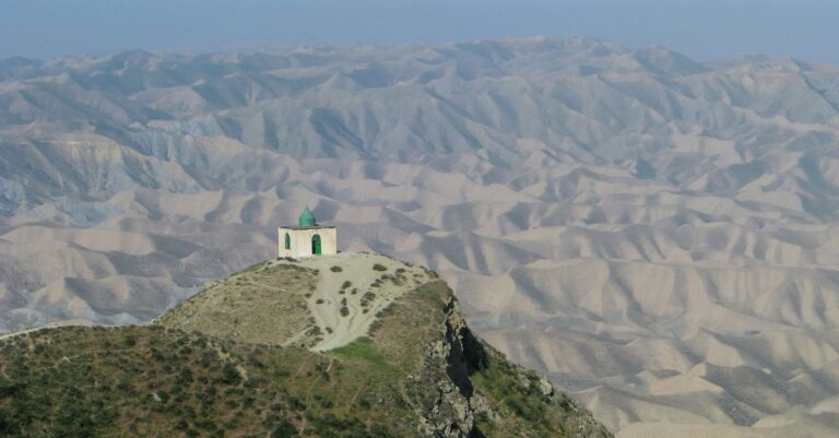 Nabi-Chit-destruction