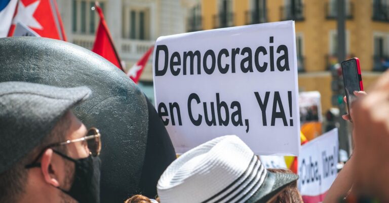 cuba-flag-politics