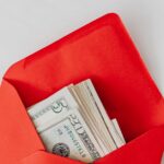 employee-bonus-payment