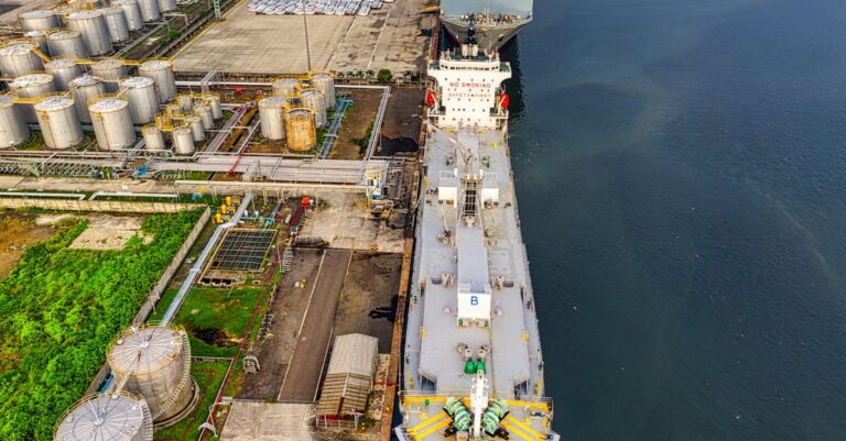 kharg-island-oil-terminal