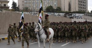 Illustration de L'Iran menace de cibler les hôtels abritant des soldats américains au Moyen-Orient middle-east-hotel-military