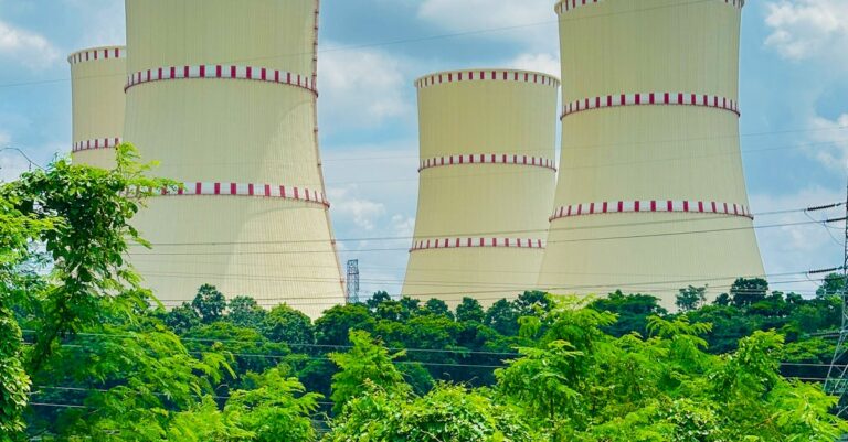 nuclear-submarine-launch