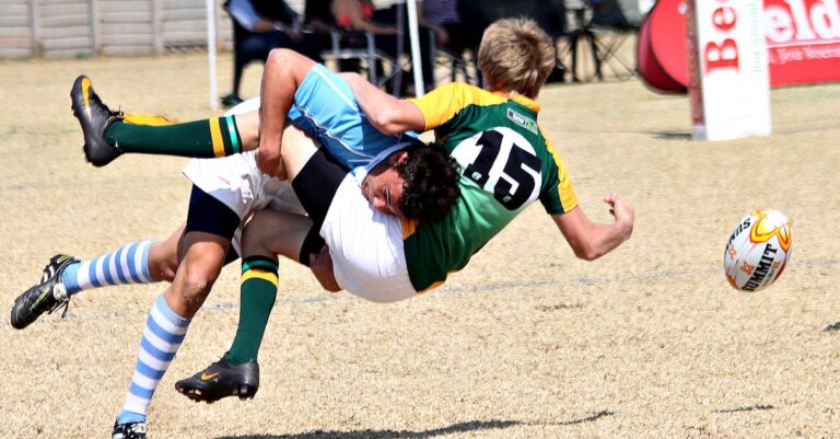 Illustration de Top 14 : Le Stade Français écrase Clermont 64 à 20 rugby-match-action-5