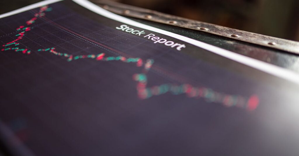 Illustration de Wall Street dégringole face aux incertitudes mondiales stock-market-falling