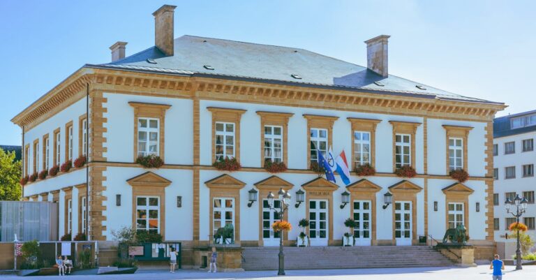 Clermont-Ferrand-city-hall