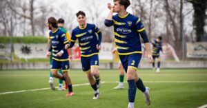 Illustration de Atlético-Barça : Griezmann brille, Yamal déçoit en Ligue des champions Griezmann-soccer-celebration